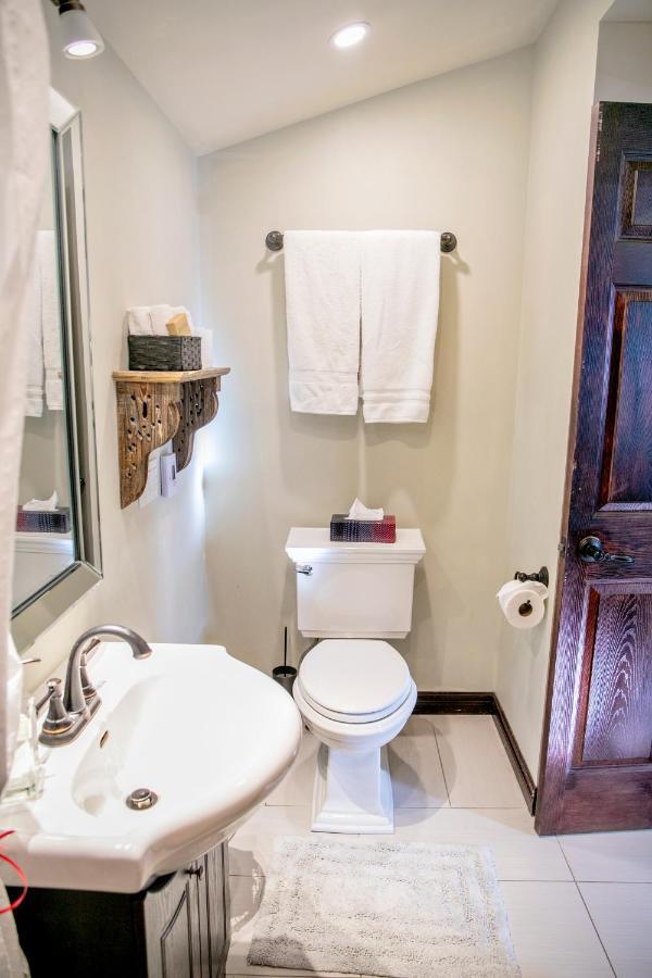 Puddicombe House Hotell New Hamburg Eksteriør bilde